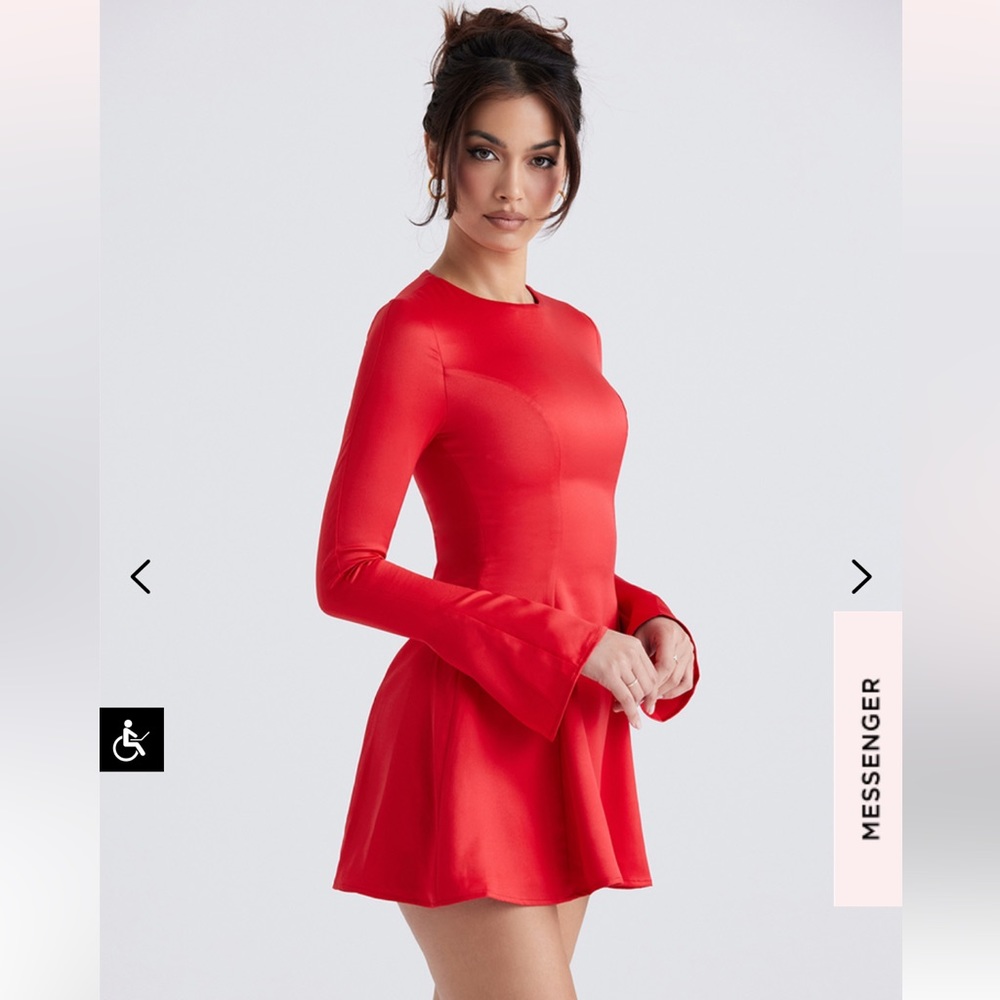 NWT HOUSE OF CB “ SASHA”